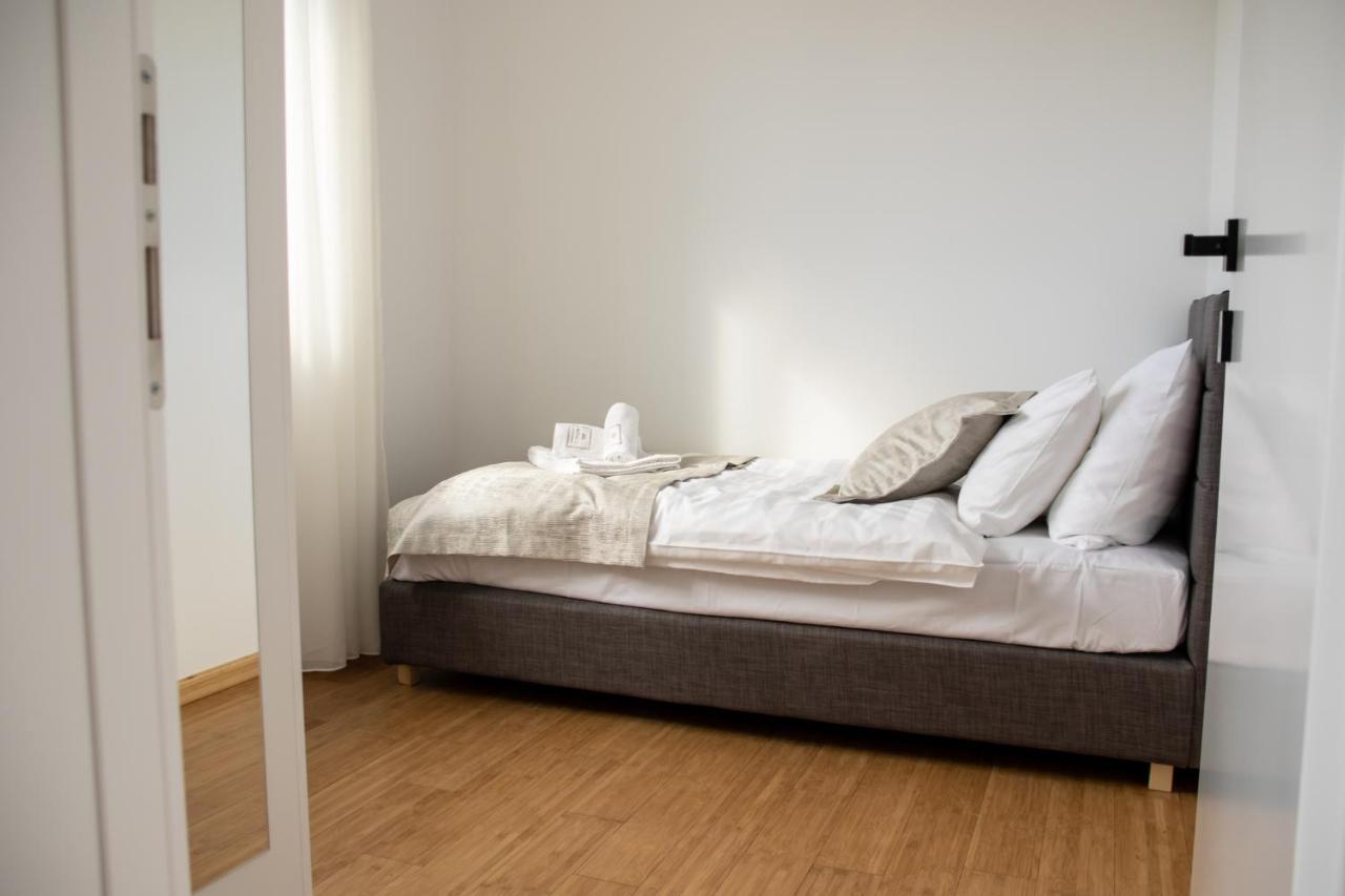זאגרב Hugo Apartments מראה חיצוני תמונה